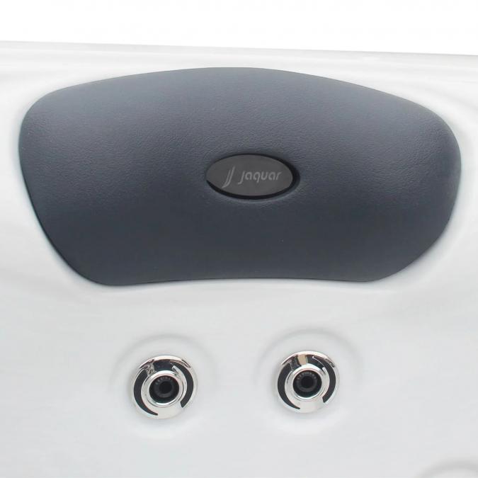 Outdoor 2-Seater Outdoor Hot Tub – 49 Jets, 3 kW Heater, Chromotherapy LEDs, Ozone & Bluetooth