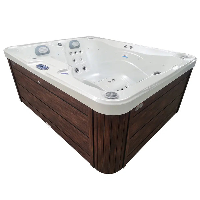 Outdoor 3–4-Seater Outdoor Hot Tub – 44 Jets, 3 kW Heater, Ozone, LEDs & Bluetooth