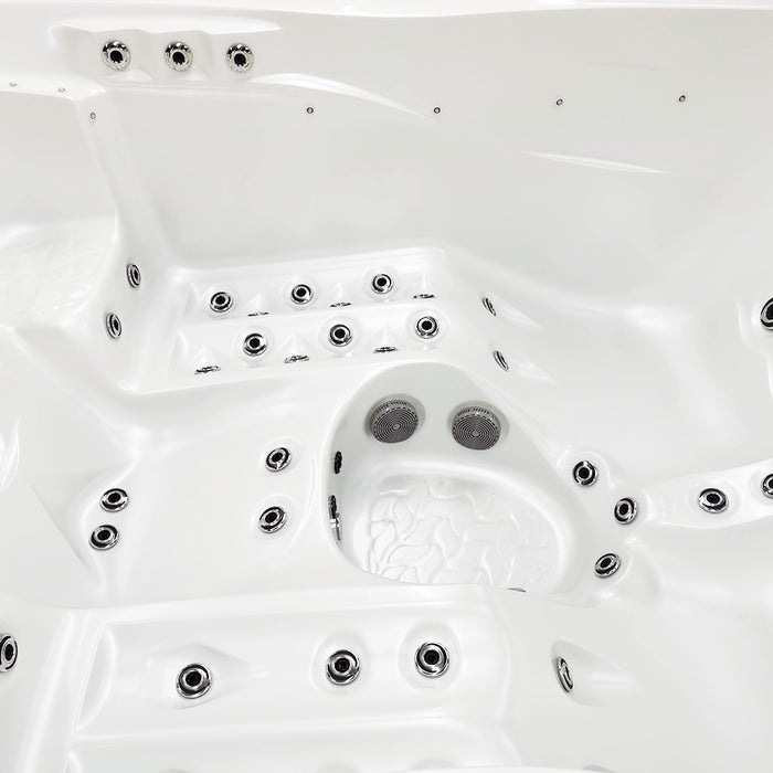 Outdoor 5-Seater Compact Hot Tub – 3 Recliners, 62 Jets & Bluetooth Audio