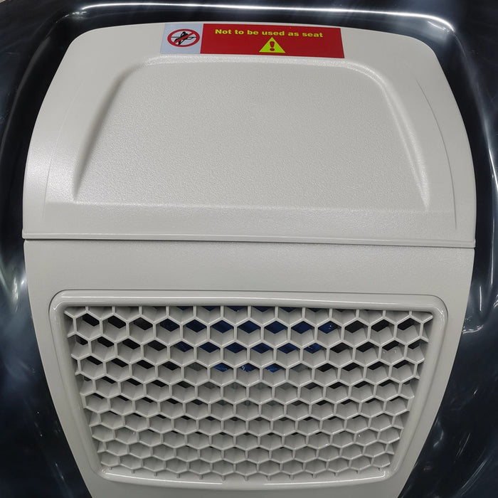 Outdoor 5-Seater Hot Tub – 3 Recliners, Midnight Opal Finish & Bluetooth Audio