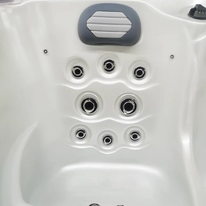 Outdoor 3–4-Seater Outdoor Hot Tub – 44 Jets, 3 kW Heater, Ozone, LEDs & Bluetooth