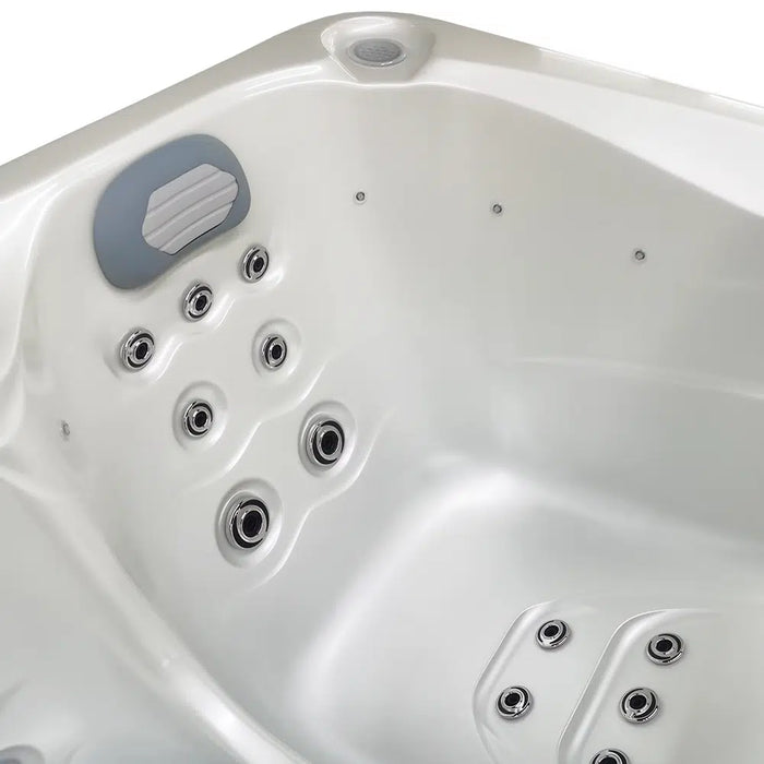 Outdoor 3–4-Seater Outdoor Hot Tub – 44 Jets, 3 kW Heater, Ozone, LEDs & Bluetooth
