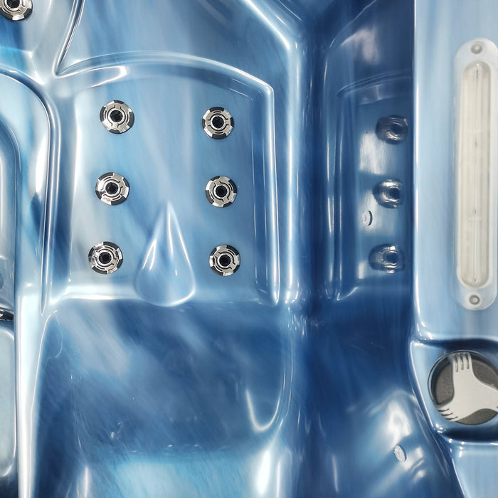 Outdoor 5-Seater Hot Tub – Midnight Opal Finish, 72 Jets, 3 kW Heater, Energy-Efficient LEDs & Audio