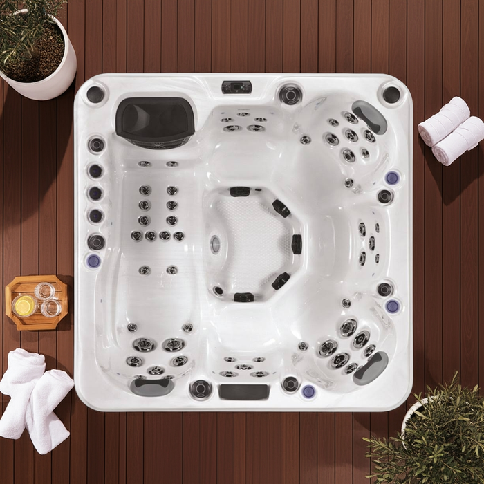 The Aurea – 6-Person Hot Tub